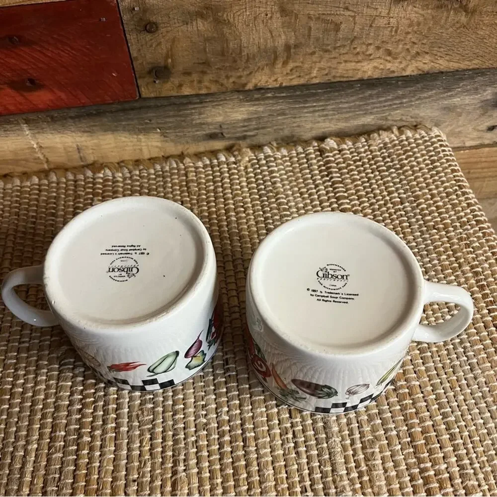 Campbell’s 1997 Set Of 2 Mugs‎